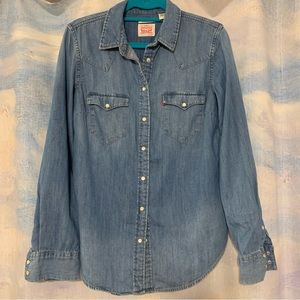 Levi’s Denim Shirt